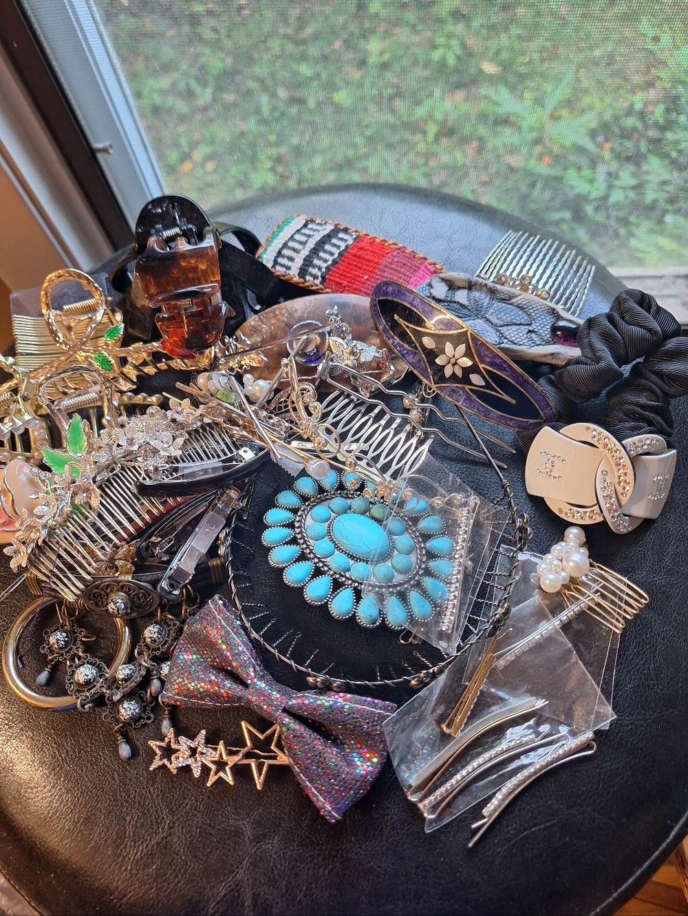 47 Lot Vintage to Now Hair Clips & Barrettes Pins Colorful Bohemian Coastal - Picture 4 of 6